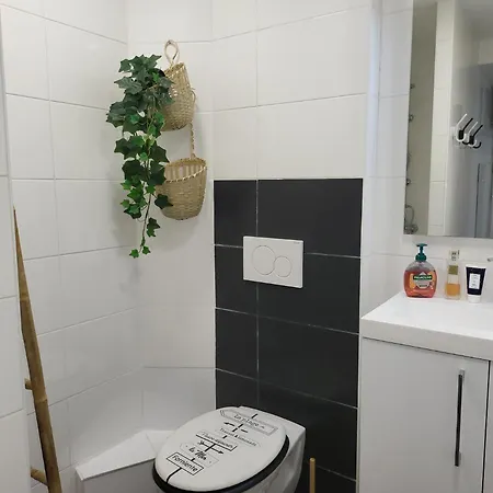 Les Palmiers D'hyeres Appartement *